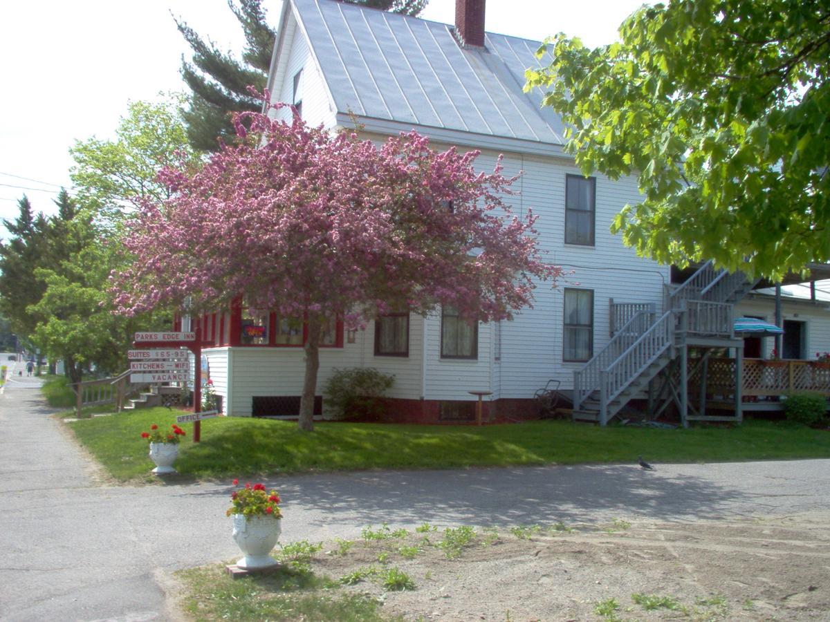 Parks Edge Inn Millinocket Exteriér fotografie